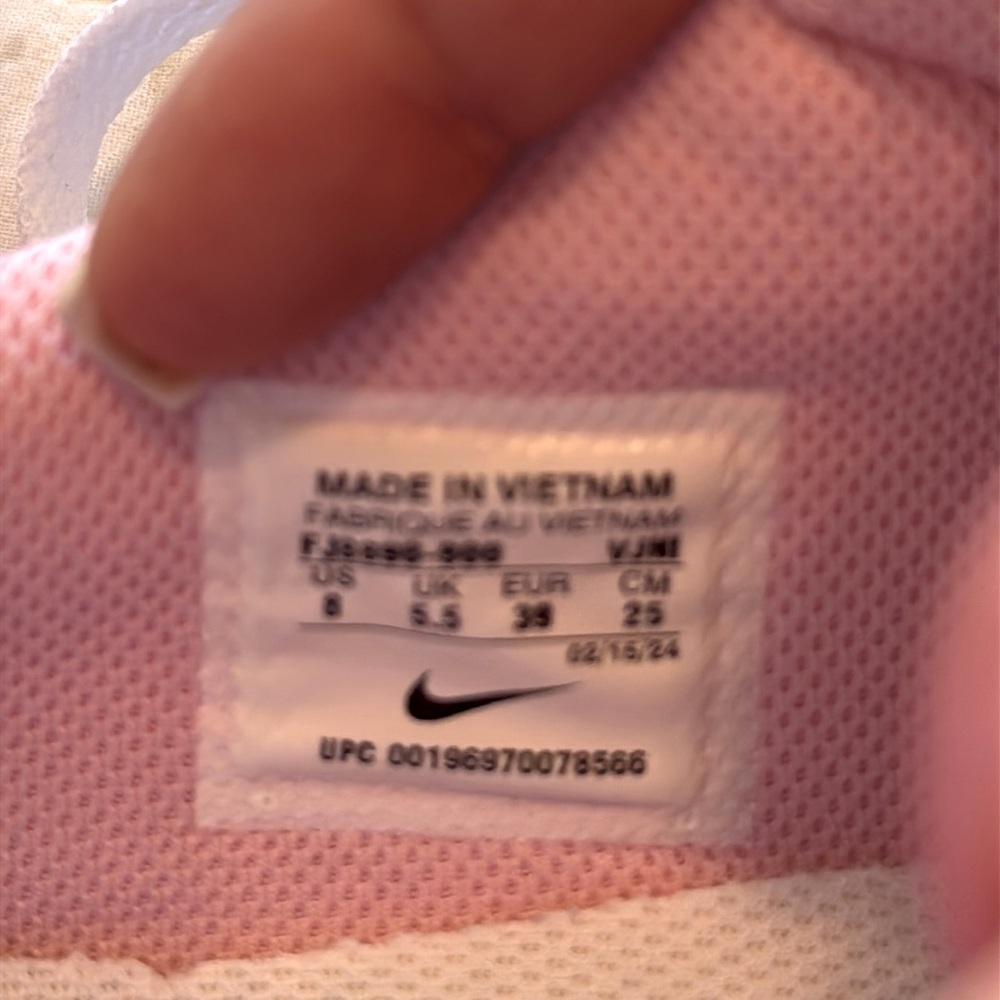 Pink Nike Cortez, custom ID made nwot - Picture 6 of 8